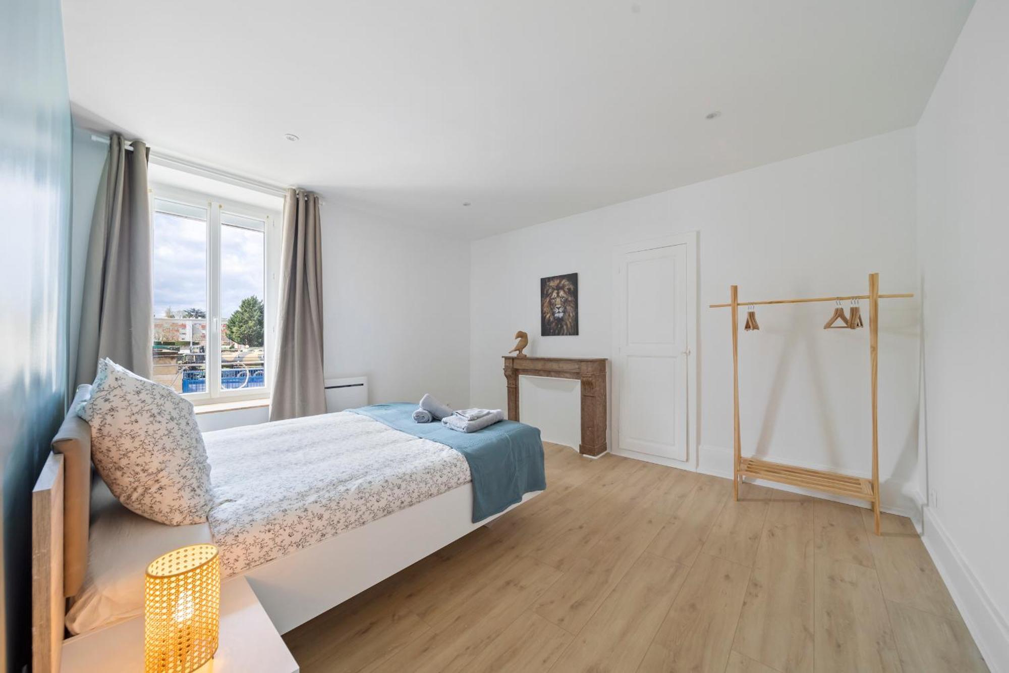 Lion King Appart 65 M2 Tout Inclus Chalon sur Saone Esterno foto